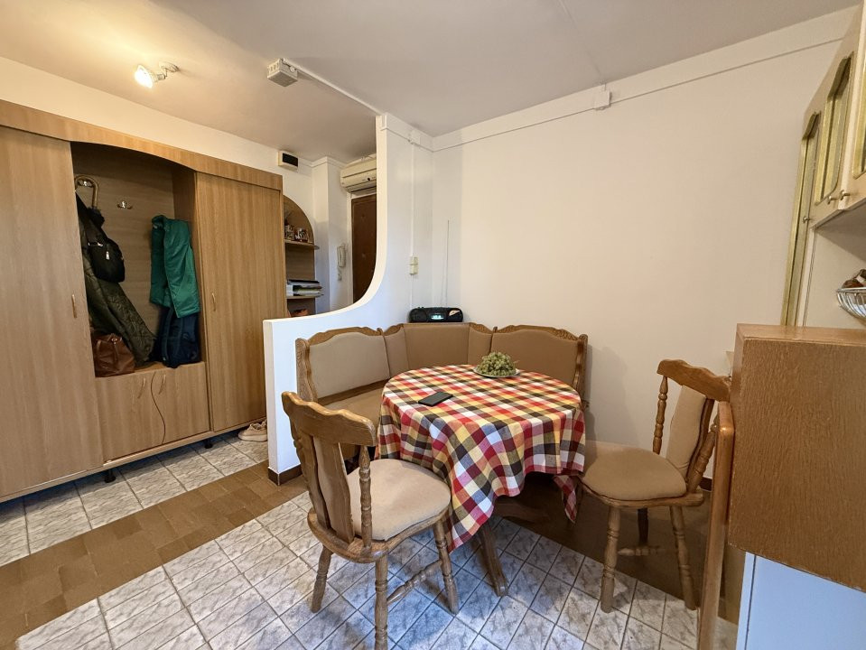 COMISION 0% - Apartament cu 2 camere de vanzare in Timisoara, zona Torontalului 9, foxfort.ro