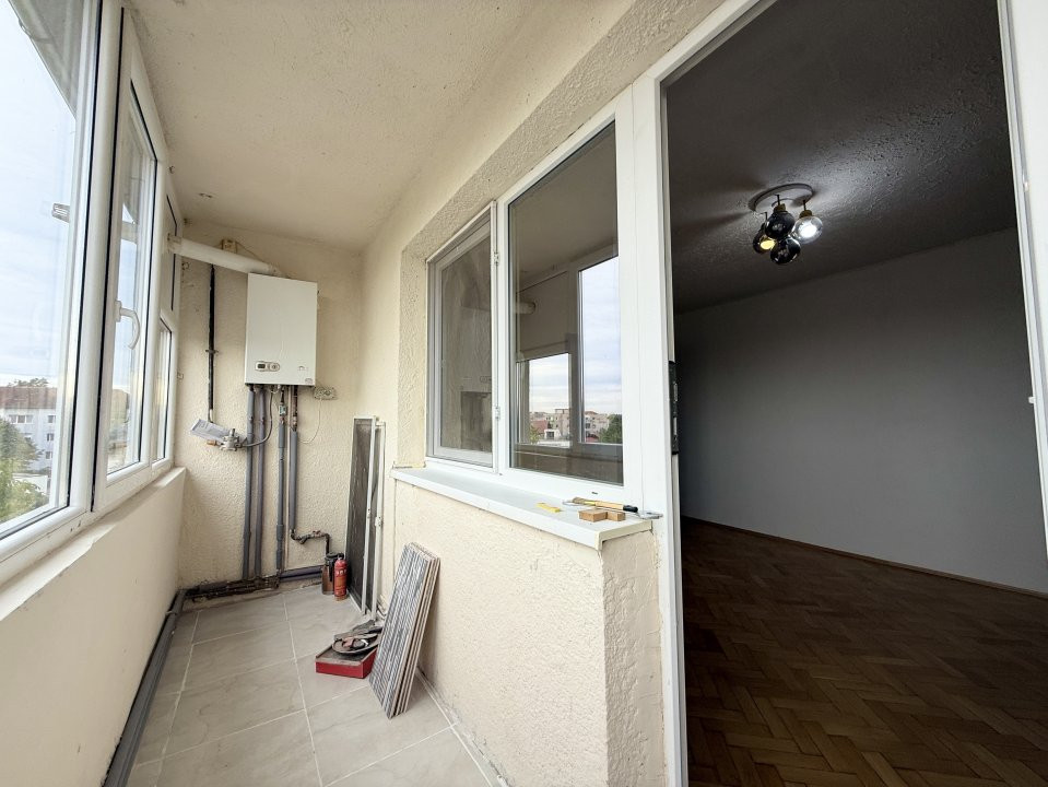 Apartament cu 3 camere de vanzare in Timisoara, zona Circumvalatiunii 10, foxfort.ro