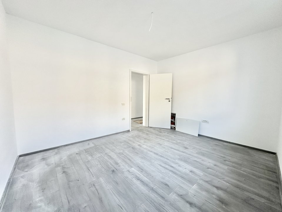 Duplex cu 4 camere, Pozitie excelenta - Mosnita Noua, cele 4 benzi 10, foxfort.ro