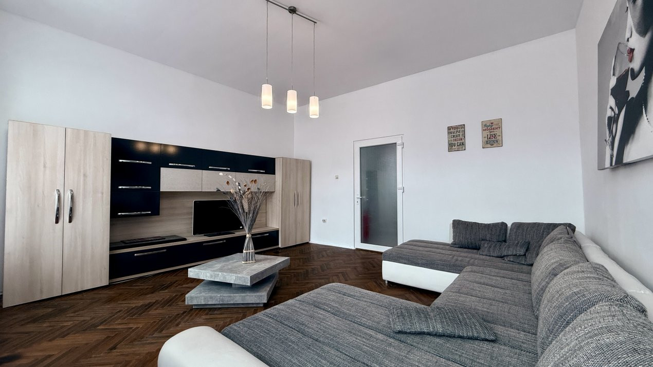 COMISION 0% Apartament cu 3 camere la curte comuna, zona Fabric 2, foxfort.ro