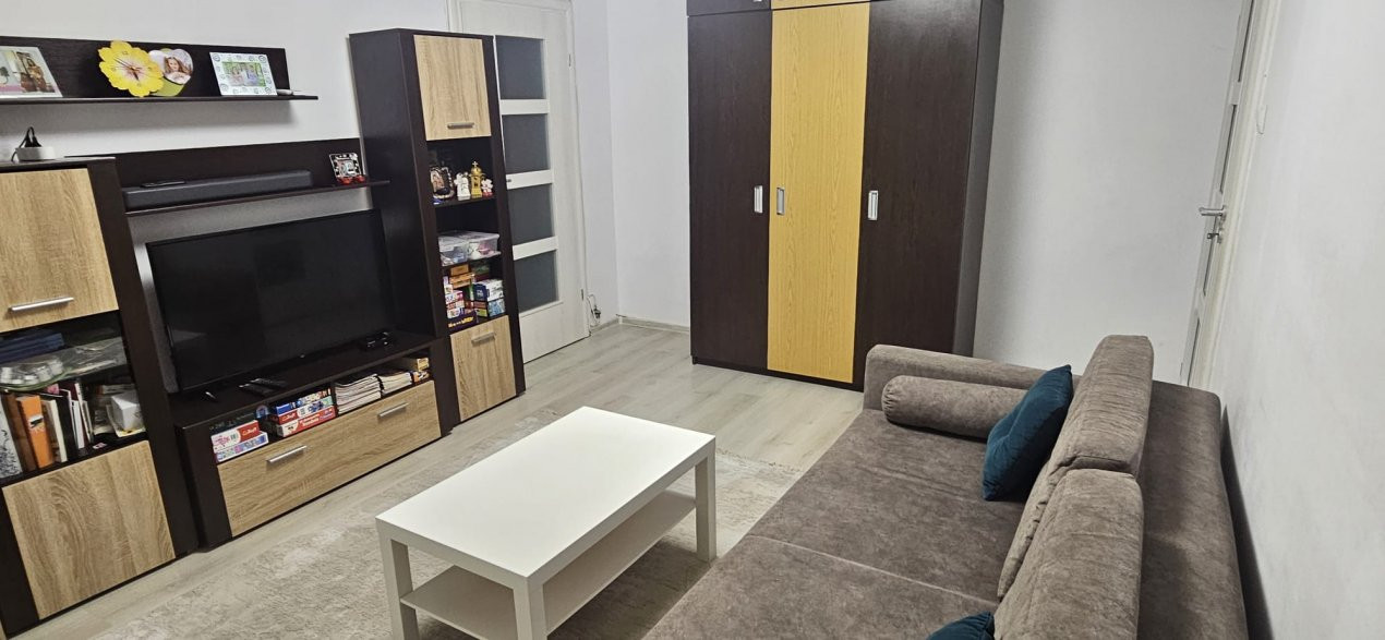 Apartament cu 2 camere, 51 mp la parter zona Soarelui, AEM 3, foxfort.ro