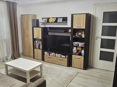 Apartament cu 2 camere, 51 mp la parter zona Soarelui, AEM