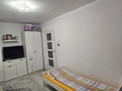 Apartament cu 2 camere, 51 mp la parter zona Soarelui, AEM imagine mica 6, foxfort.ro