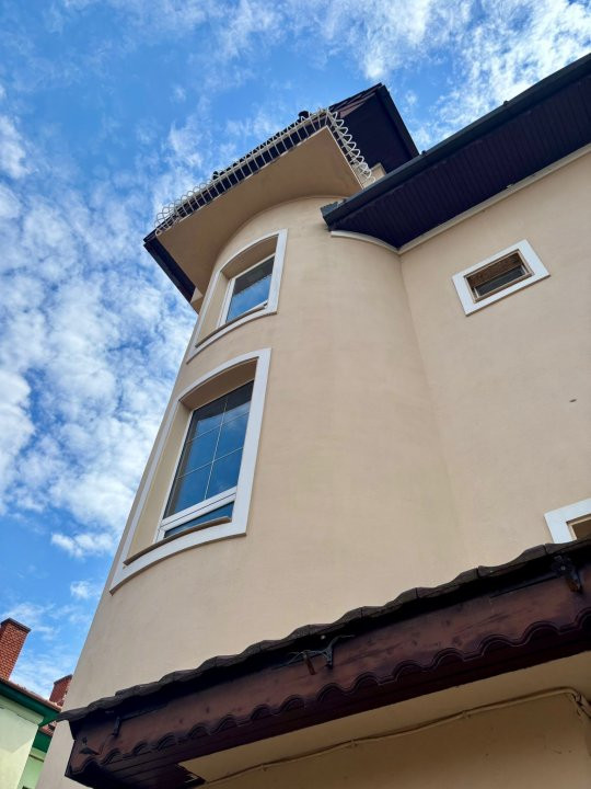 COMISION 0% Vila de Lux cu 14 Camere si Sala de Mese in Arad – Acces Imediat 8, foxfort.ro
