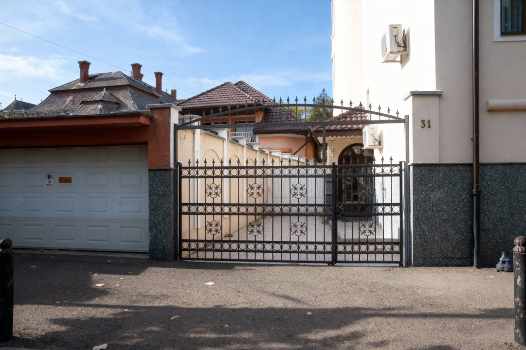 COMISION 0% Vila de Lux cu 14 Camere si Sala de Mese in Arad – Acces Imediat 7, foxfort.ro