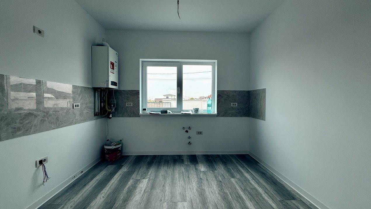 COMISION 0% Duplex cu 4 camere de vanzare si teren de 270 mp - zona Sacalaz 5, foxfort.ro