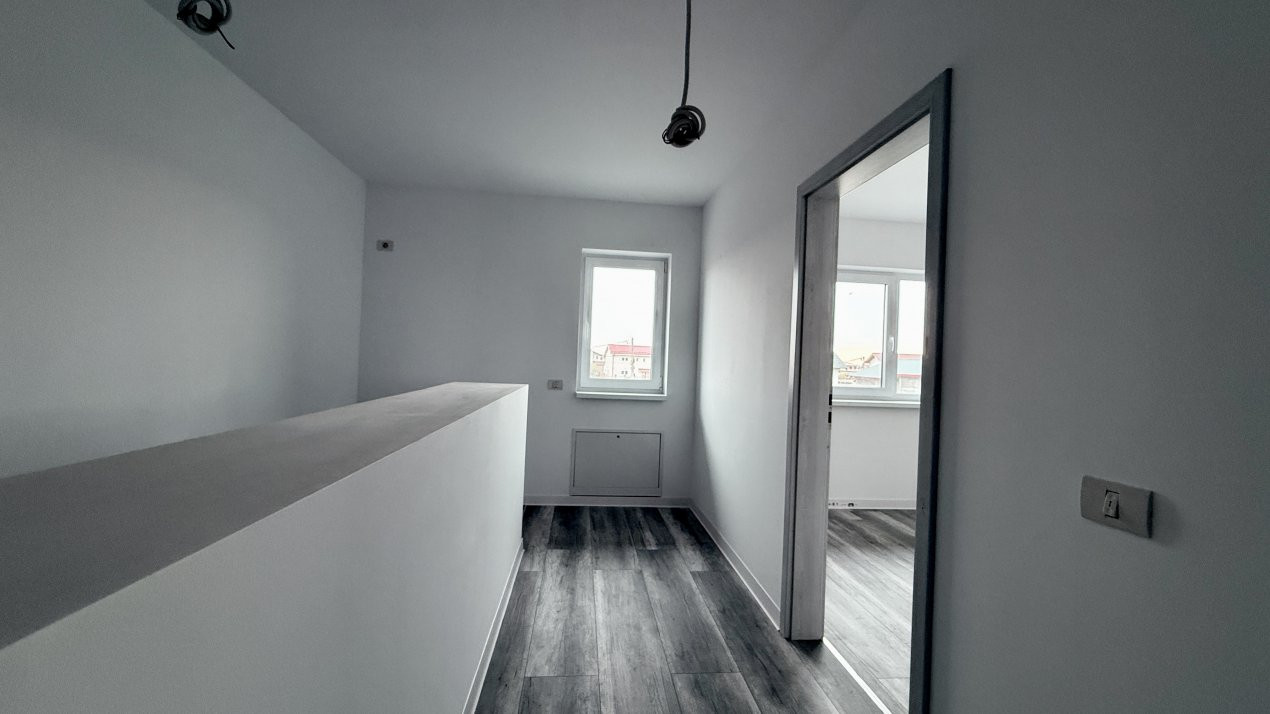 COMISION 0% Duplex cu 4 camere de vanzare si teren de 270 mp - zona Sacalaz 15, foxfort.ro