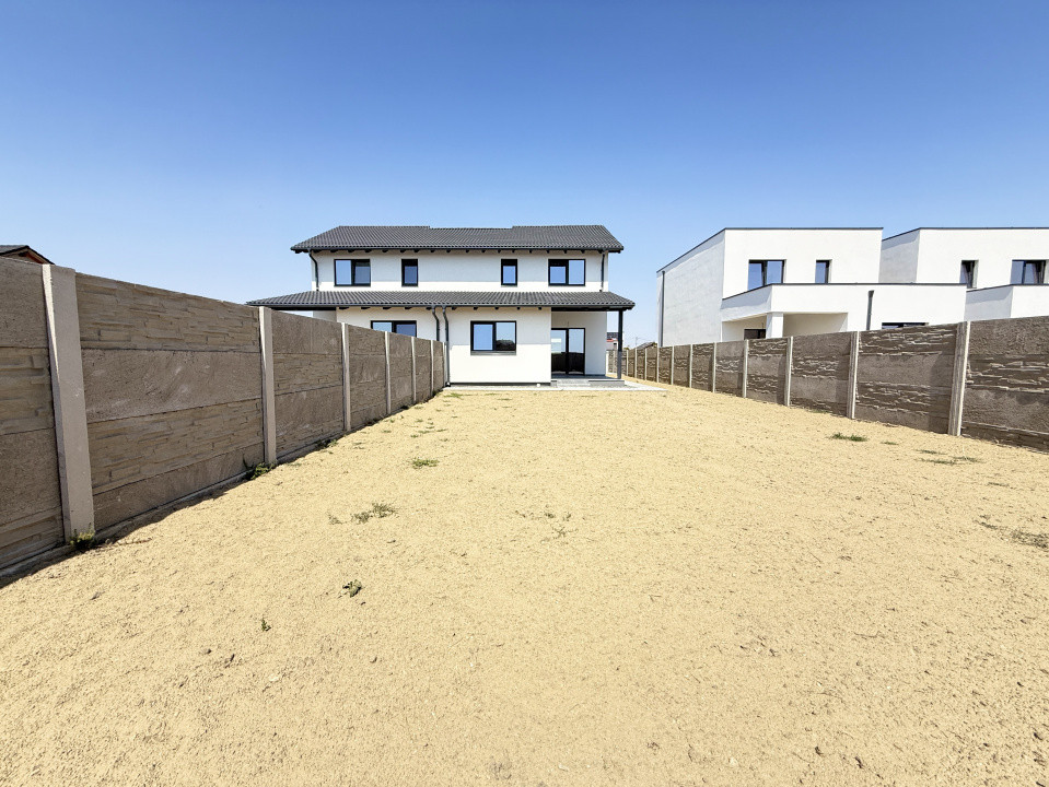 COMISION 0% | Duplex cu 4 camere  | 335 mp teren | Toate utilitatile  | Sacalaz 28, foxfort.ro