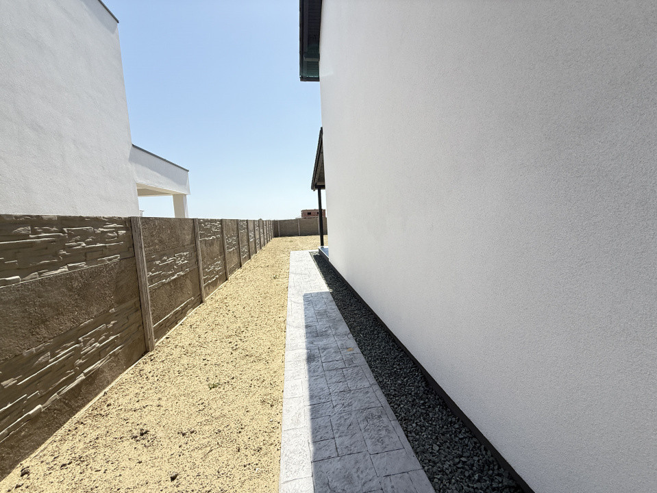 COMISION 0% | Duplex cu 4 camere  | 335 mp teren | Toate utilitatile  | Sacalaz 26, foxfort.ro
