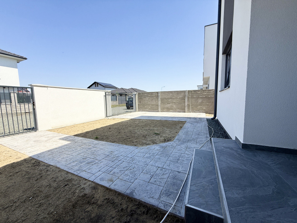 COMISION 0% | Duplex cu 4 camere  | 335 mp teren | Toate utilitatile  | Sacalaz 4, foxfort.ro
