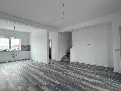 COMISION 0% Duplex cu 4 camere de vanzare si teren de 270 mp - zona Sacalaz imagine mica 3, foxfort.ro