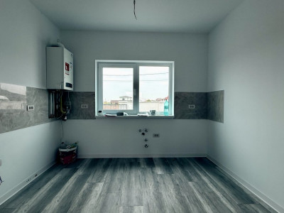 COMISION 0% Duplex cu 4 camere de vanzare si teren de 270 mp - zona Sacalaz imagine mica 5, foxfort.ro