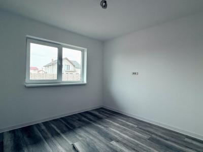 COMISION 0% Duplex cu 4 camere de vanzare si teren de 270 mp - zona Sacalaz imagine mica 7, foxfort.ro