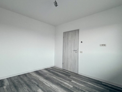 COMISION 0% Duplex cu 4 camere de vanzare si teren de 270 mp - zona Sacalaz imagine mica 11, foxfort.ro