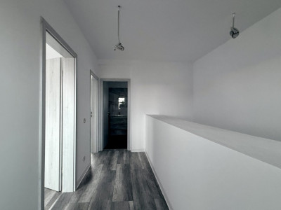 COMISION 0% Duplex cu 4 camere de vanzare si teren de 270 mp - zona Sacalaz imagine mica 14, foxfort.ro