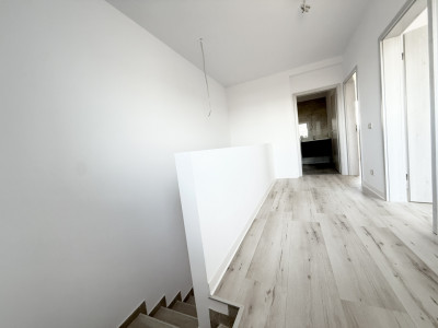 COMISION 0% | Duplex cu 4 camere | 335 mp teren | Toate utilitatile | Sacalaz imagine mica 8, foxfort.ro