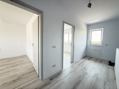 COMISION 0% | Duplex cu 4 camere | 335 mp teren | Toate utilitatile | Sacalaz imagine mica 12, foxfort.ro