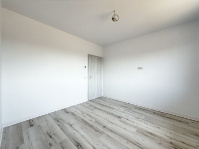 COMISION 0% | Duplex cu 4 camere | 335 mp teren | Toate utilitatile | Sacalaz imagine mica 16, foxfort.ro