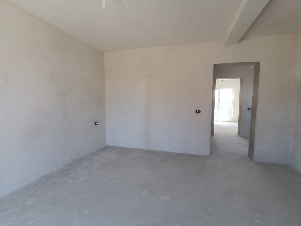 Duplex de vanzare cu 4 camere si teren de 290 mp - Giroc  11, foxfort.ro