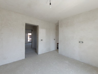 Duplex de vanzare cu 4 camere si teren de 290 mp - Giroc imagine mica 8, foxfort.ro