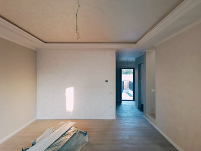 Duplex de vanzare cu 5 camere si teren de 270 mp - Mosnita Noua imagine mica 3, foxfort.ro