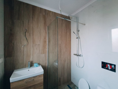 Duplex de vanzare cu 5 camere si teren de 270 mp - Mosnita Noua imagine mica 13, foxfort.ro