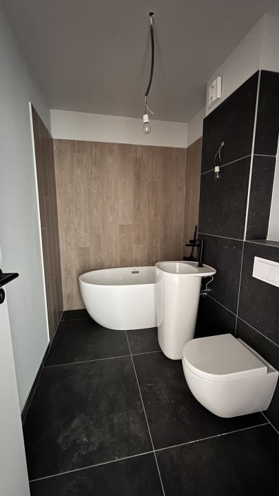 Apartament cu 3 camere la etajul 2 in Timisoara, zona Simion Barnutiu 7, foxfort.ro