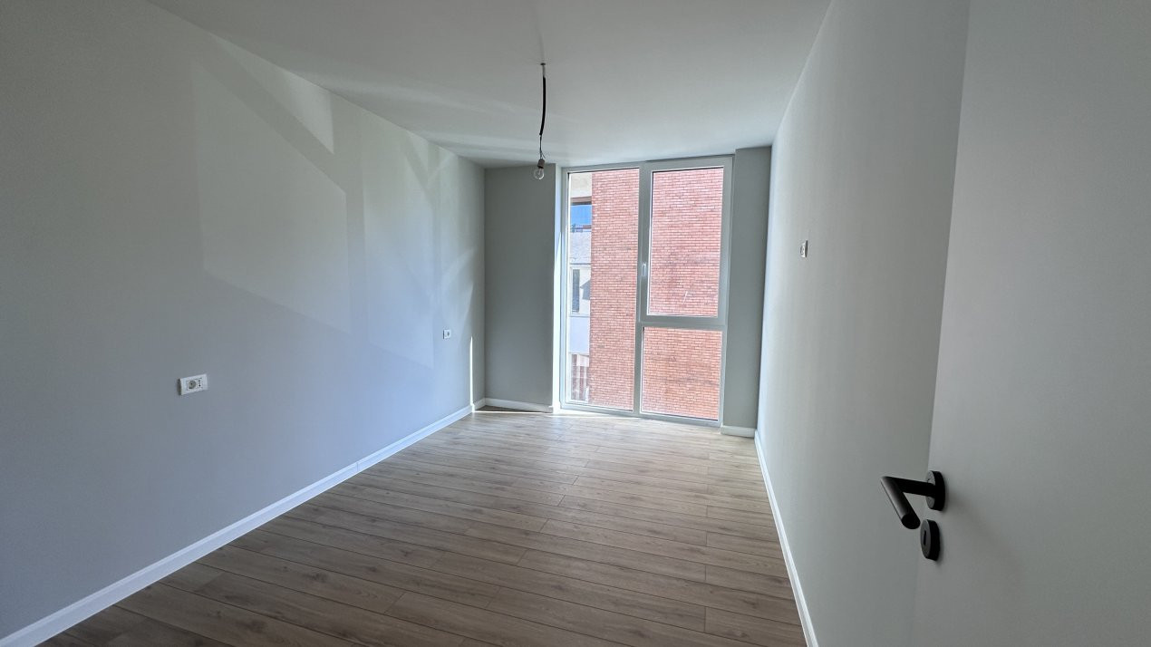 Apartament cu 3 camere la etajul 2 in Timisoara, Simion Barnutiu 2, foxfort.ro