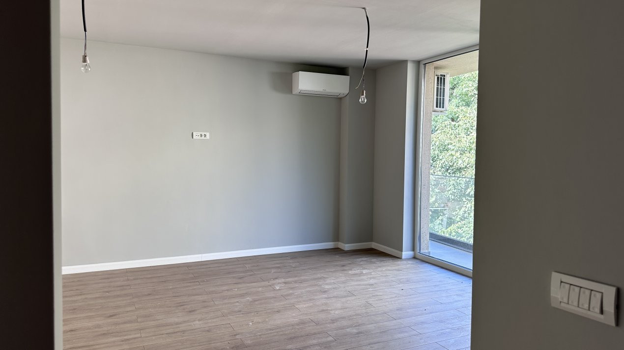 Apartament cu 3 camere la etajul 2 in Timisoara, zona Simion Barnutiu 1, foxfort.ro