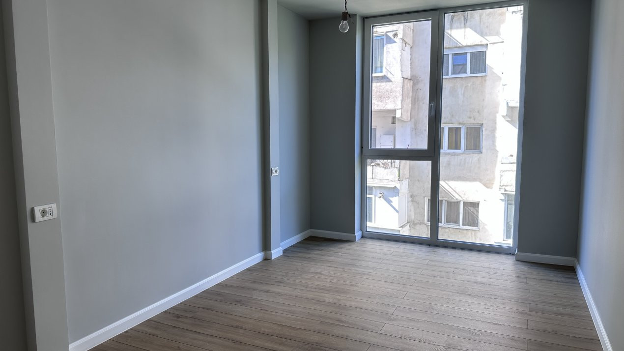 Apartament cu 3 camere la etajul 2 in Timisoara, zona Simion Barnutiu 3, foxfort.ro
