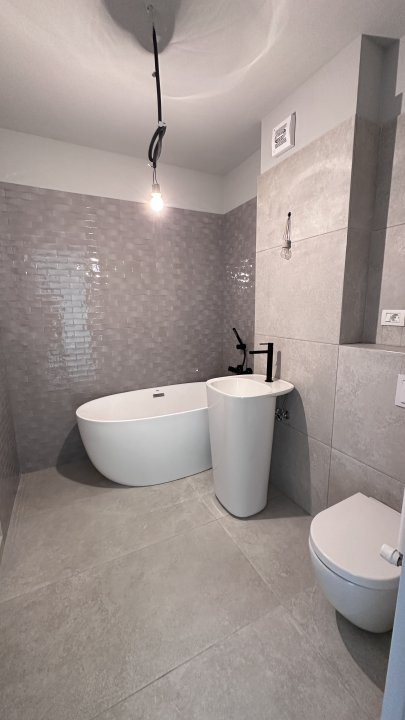 Apartament cu 3 camere la etajul 2 in Timisoara, zona Simion Barnutiu 9, foxfort.ro
