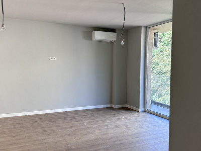 Apartament cu 3 camere la etajul 2 in Timisoara, zona Simion Barnutiu