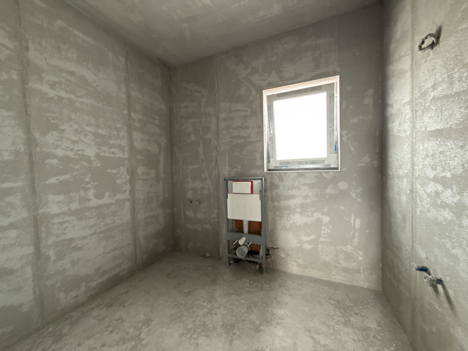 Duplex cu 4 camere de vanzare si teren de 335 mp - zona Sacalaz 7, foxfort.ro