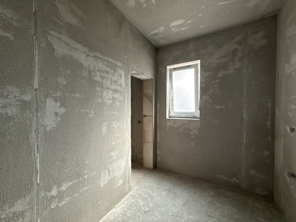 Duplex cu 4 camere de vanzare si teren de 335 mp - zona Sacalaz 10, foxfort.ro