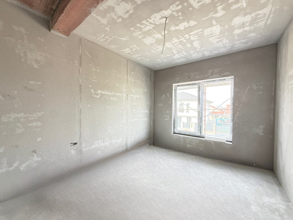 Duplex cu 4 camere de vanzare si teren de 335 mp - zona Sacalaz 5, foxfort.ro