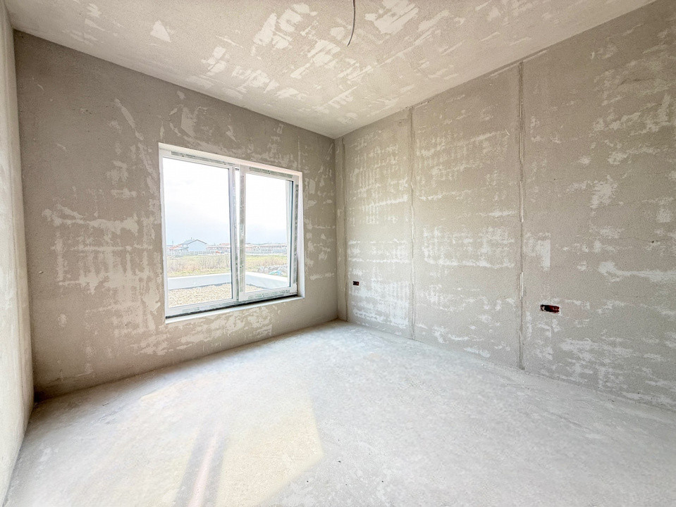 Duplex cu 4 camere de vanzare si teren de 335 mp - zona Sacalaz 18, foxfort.ro