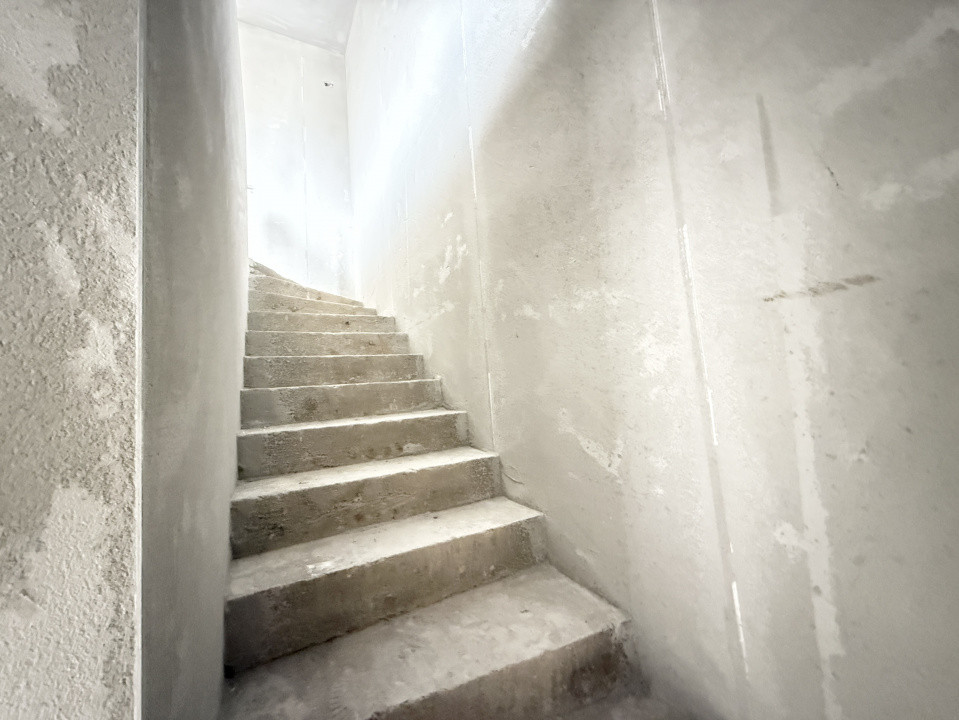 Duplex cu 4 camere de vanzare si teren de 335 mp - zona Sacalaz 6, foxfort.ro