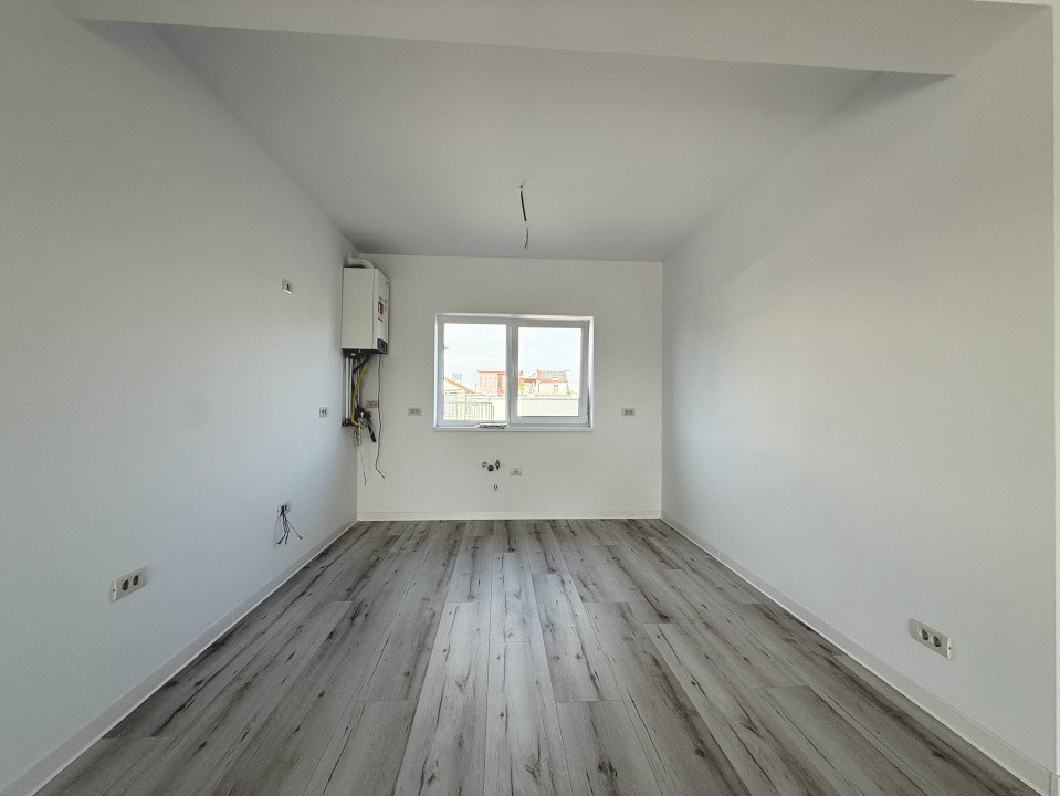 Duplex cu 4 camere | 335 mp teren | Toate utilitatile | Sacalaz 18, foxfort.ro