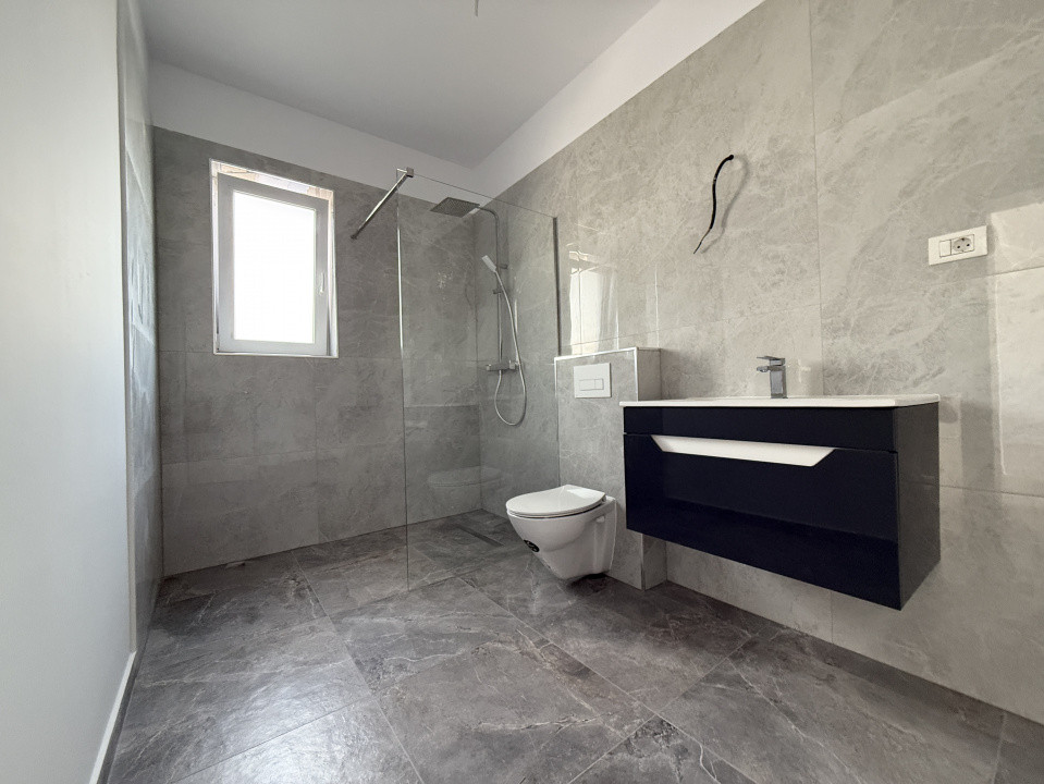 Duplex cu 4 camere | 335 mp teren | Toate utilitatile | Sacalaz 26, foxfort.ro