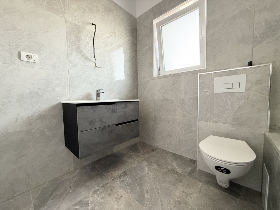 Duplex cu 4 camere | 335 mp teren | Toate utilitatile | Sacalaz 39, foxfort.ro