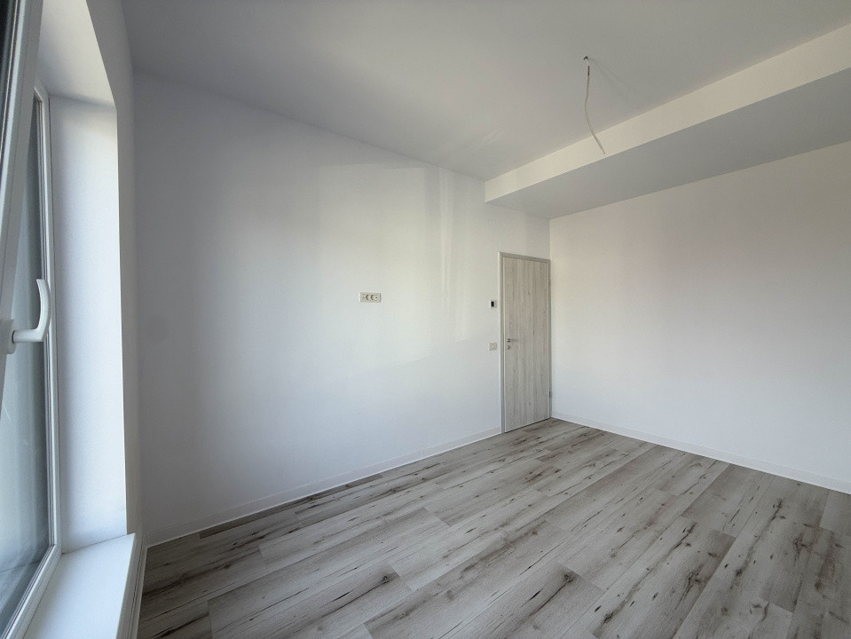 Duplex cu 4 camere | 335 mp teren | Toate utilitatile | Sacalaz 42, foxfort.ro