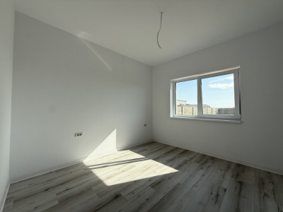 Duplex cu 4 camere | 335 mp teren | Toate utilitatile | Sacalaz imagine mica 29, foxfort.ro