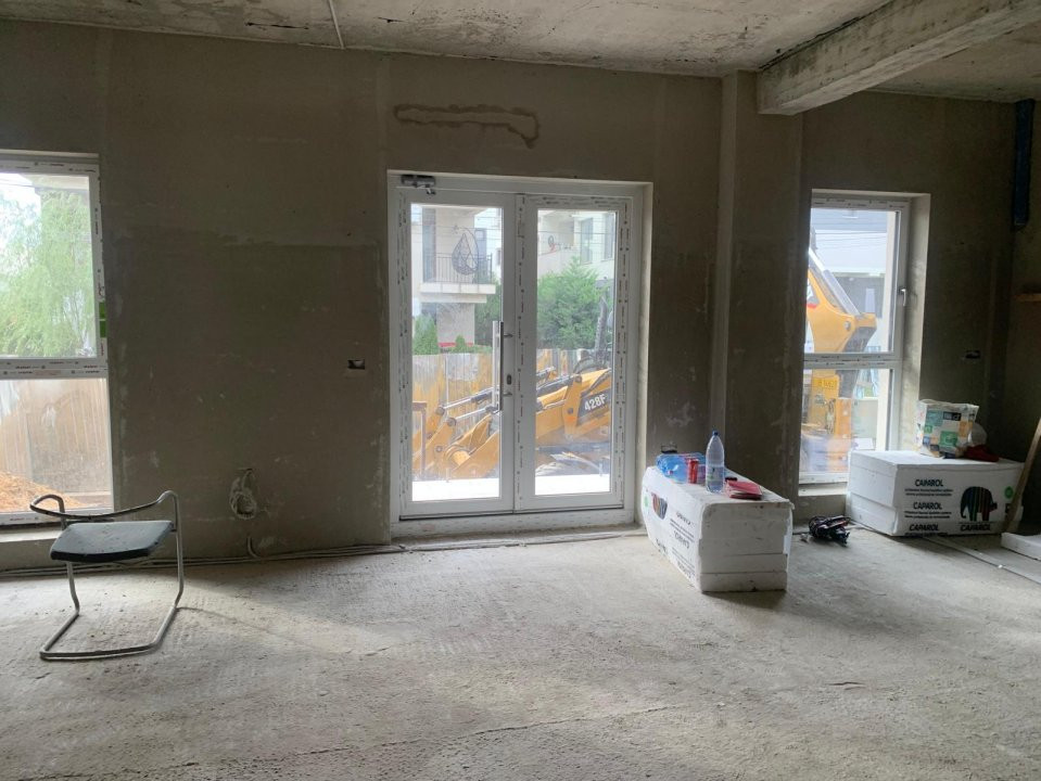 Spatiu comercial cu 2 incaperi de 140 mp - zona Braytim 5, foxfort.ro