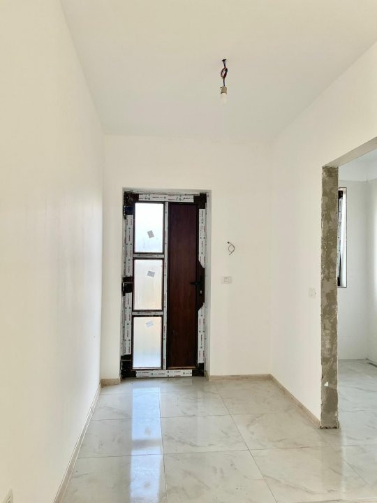 Casa individuala de vanzare cu 4 camere si teren de 532 mp, zona Remetea Mare 10, foxfort.ro