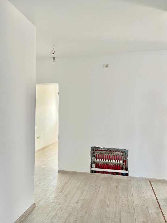 Casa individuala de vanzare cu 4 camere si teren de 532 mp, zona Remetea Mare 11, foxfort.ro