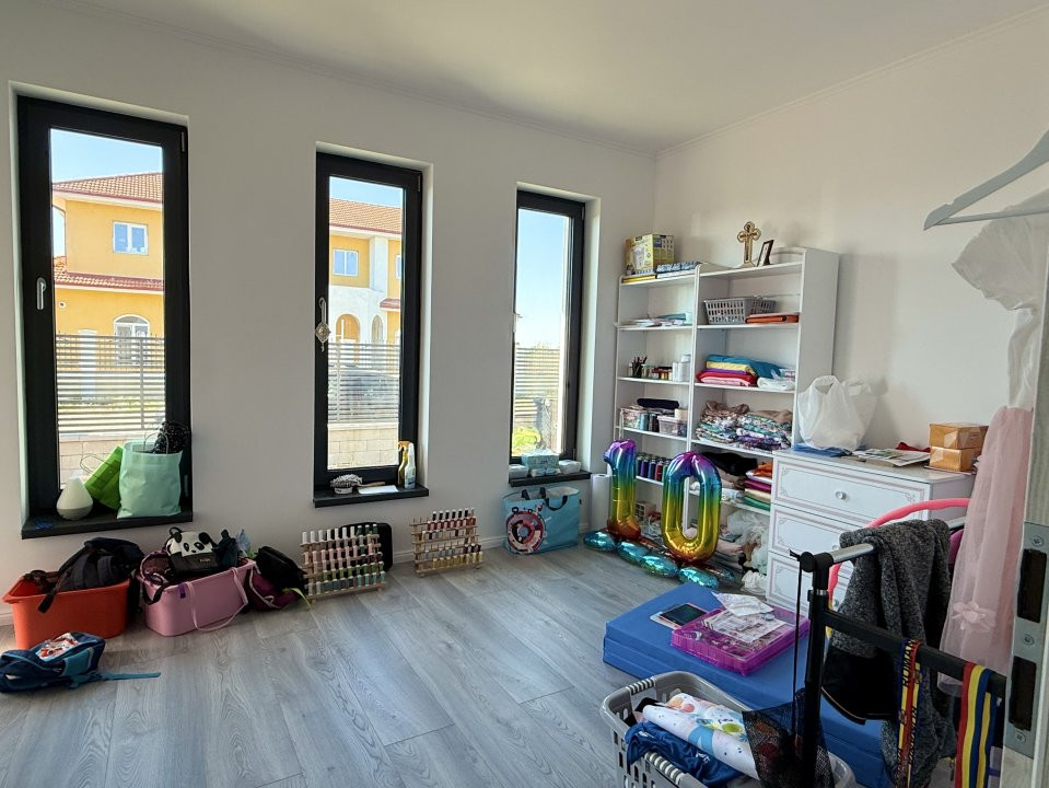 Casa individuala cu 5 camere de vanzare in Sacalaz, Exterior Sud 10, foxfort.ro