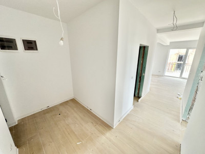 Apartament cu 2 camere de 58 mp si 2 locuri de parcare - Mosnita imagine mica 8, foxfort.ro