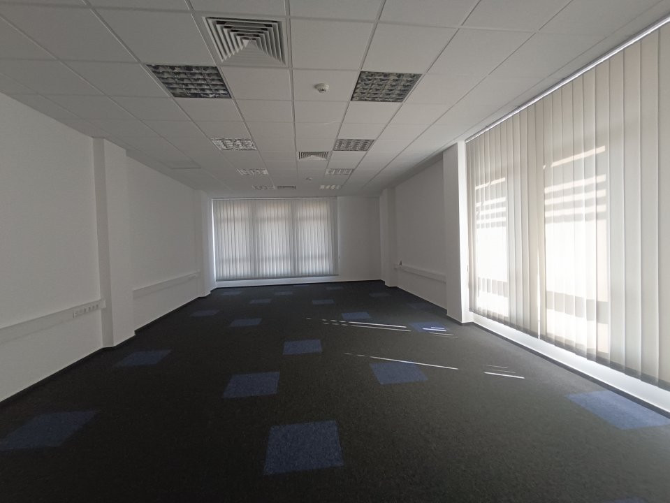 Spatiu de birouri 760 mp de inchiriat, zona Spitalul Judetean 4, foxfort.ro