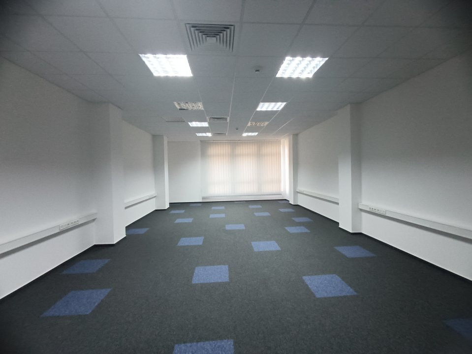 Spatiu de birouri 760 mp de inchiriat, zona Spitalul Judetean 16, foxfort.ro