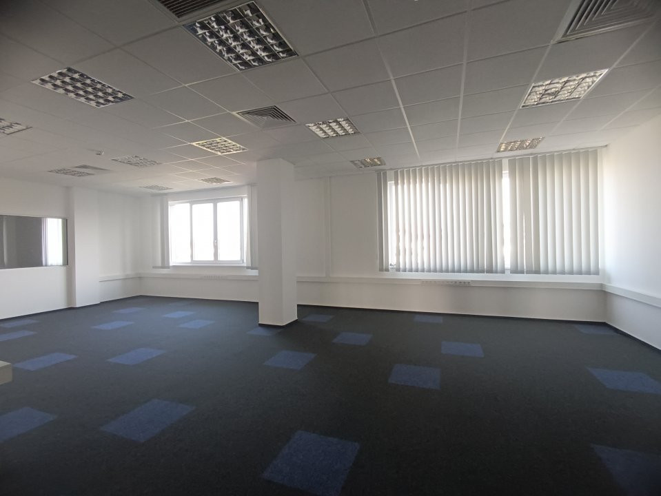 Spatiu de birouri 760 mp de inchiriat, zona Spitalul Judetean 18, foxfort.ro